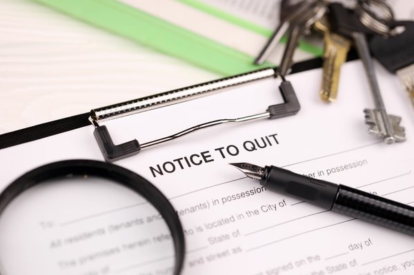 Modèle lettre de préavis : ce qu'il faut savoir avant d'écrire